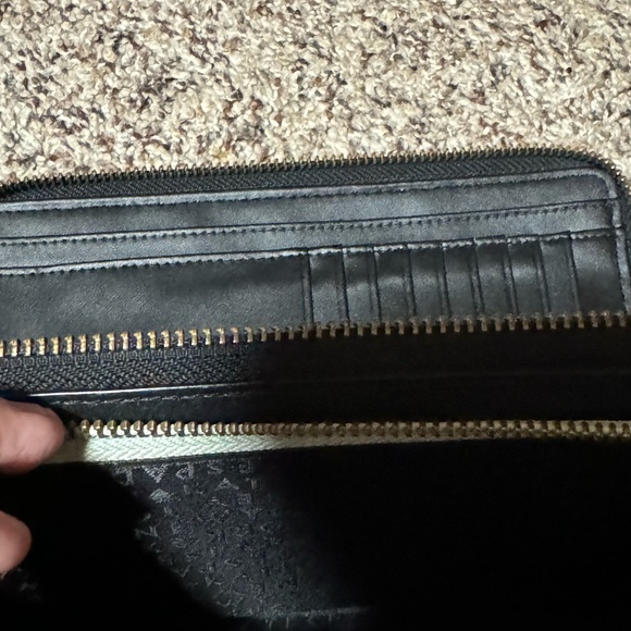 Kate Spade hand bag and wallet - Picture 11 of 11